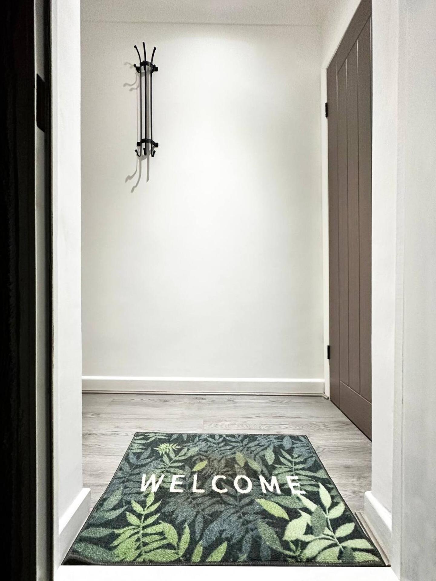 Boutique Backyard Bungalow - Brimsdown Enfield Bagian luar foto